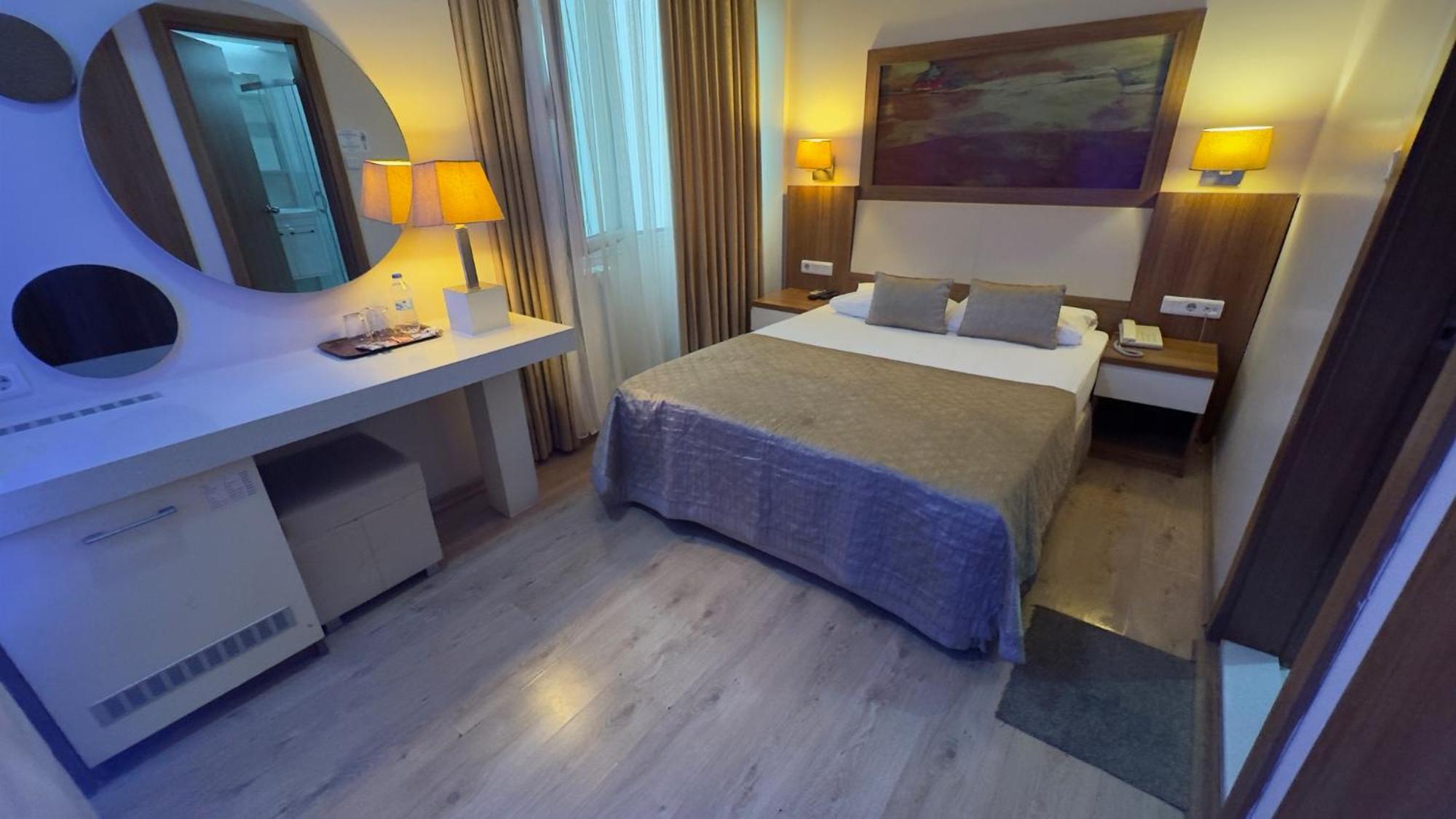 Hotel Baylan İzmir Exterior photo