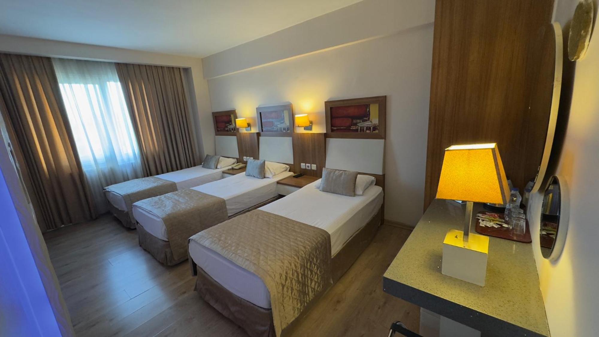 Hotel Baylan İzmir Exterior photo